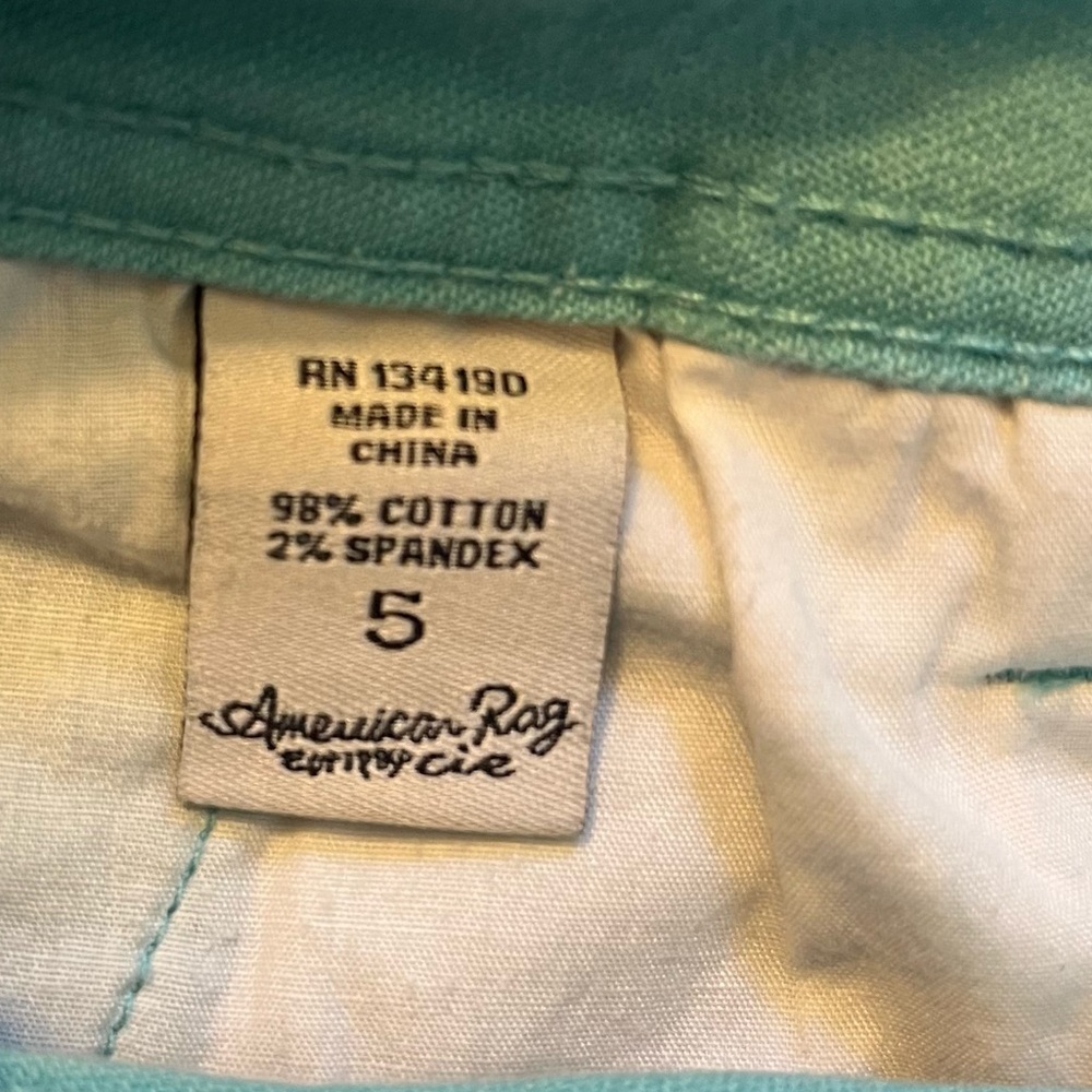 American Rag Shorts - Picture 6 of 6